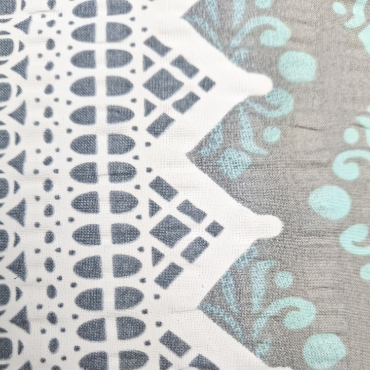 Pościel z Kory PREMIUM Lilia Wytrzymała- Turkusowe kokardki  1077, faktura materiału z bliska